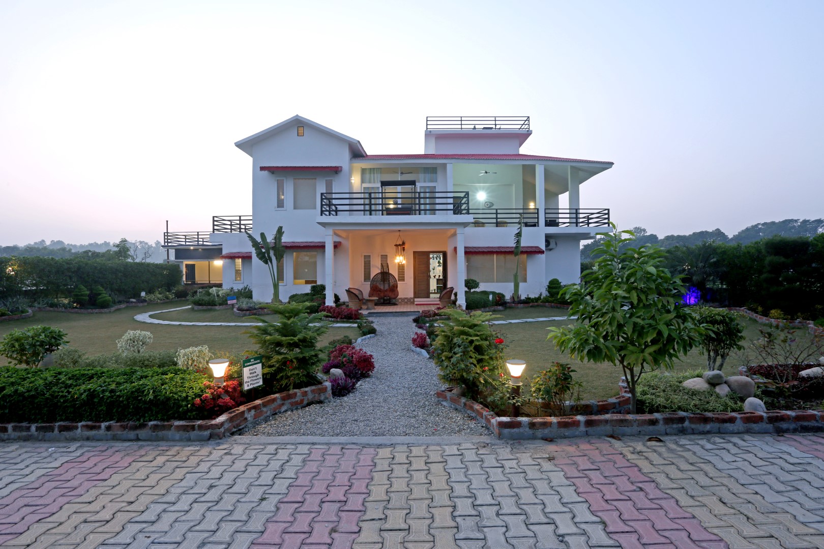 Private Luxury Villa In Dhela Jim Corbett